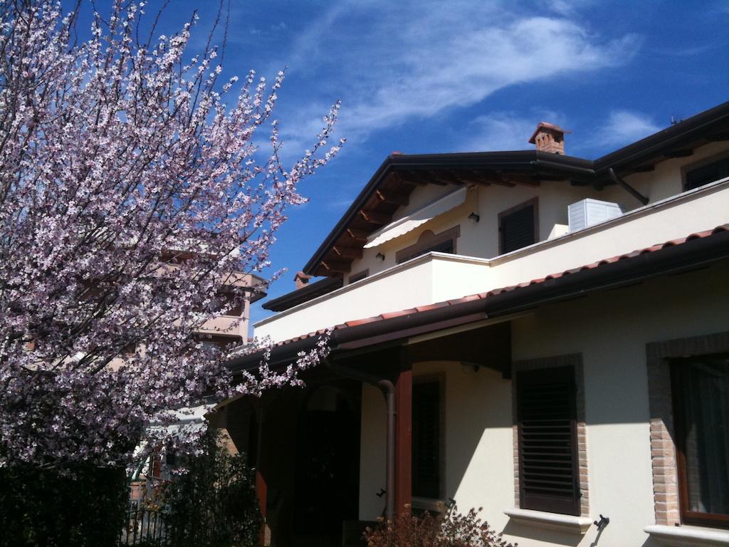 Appartamento Camera Da Stefy Bastia Umbra Room photo